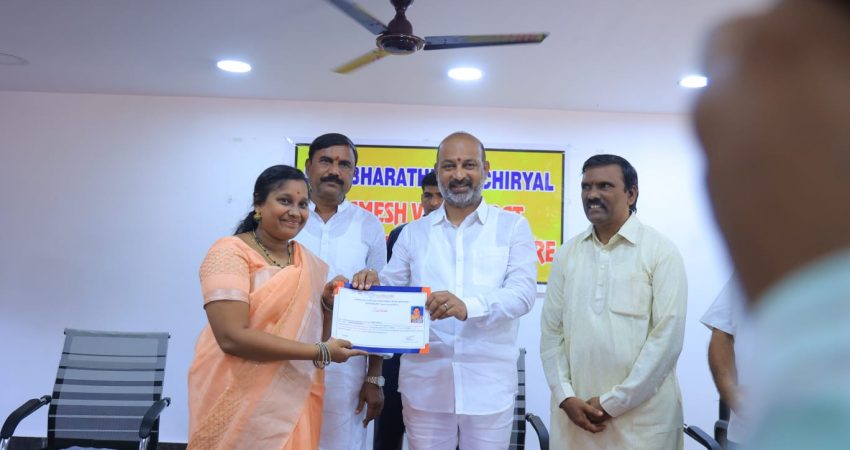 WhatsApp Image 2025-09-15 at 20.54.34 (1)